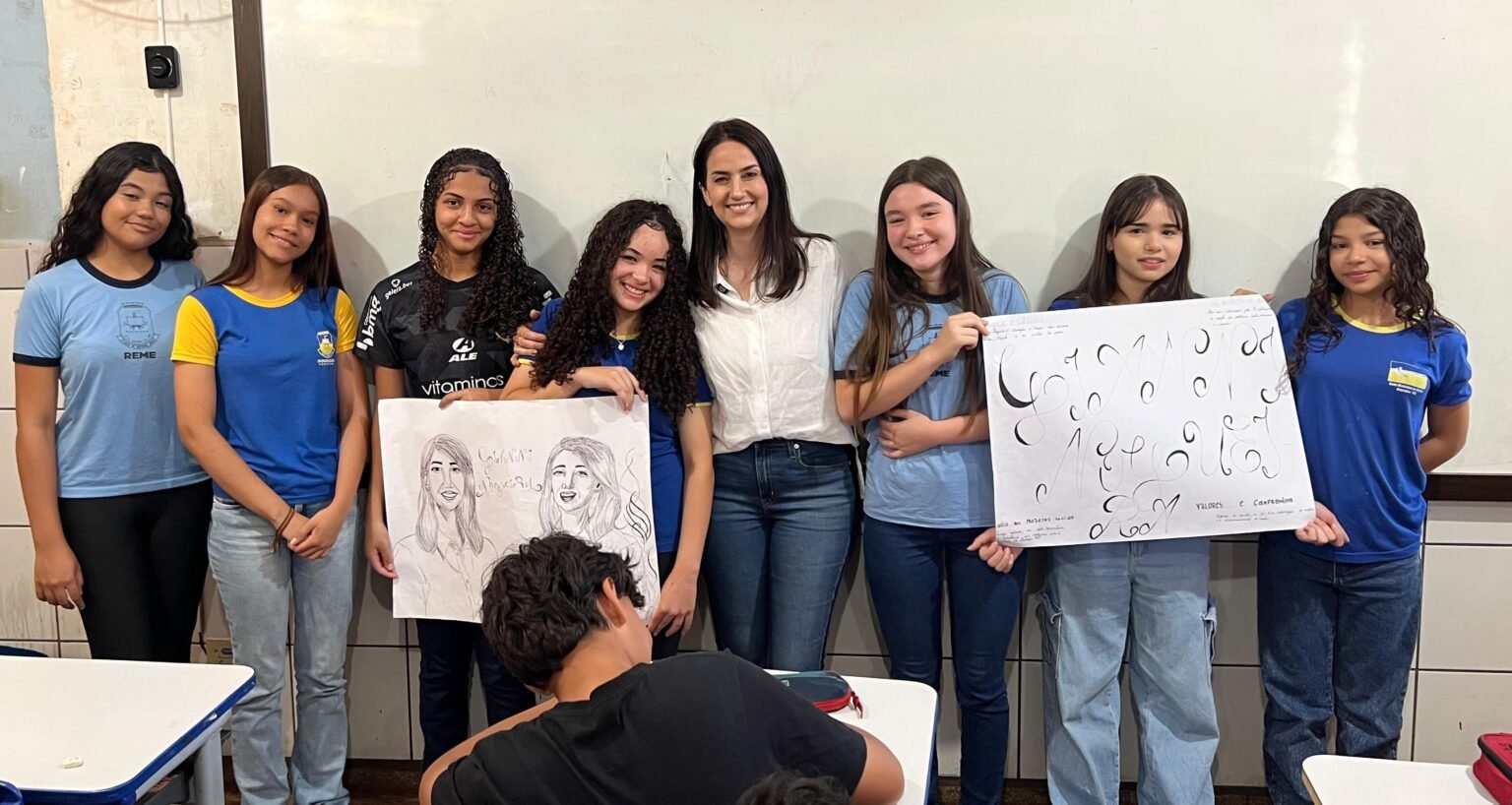Quando a mulher se posiciona, a sociedade avança”: Escola Loide Bonfim ...